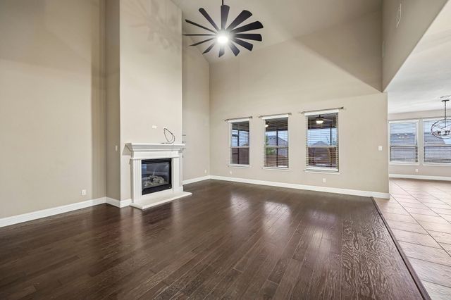 6916 Talon Drive, Fort Worth, TX 76179