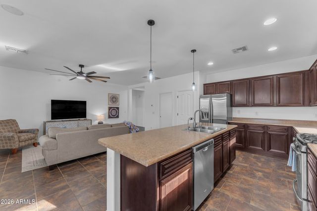 3994 E GRAND CANYON Place, Chandler, AZ 85249