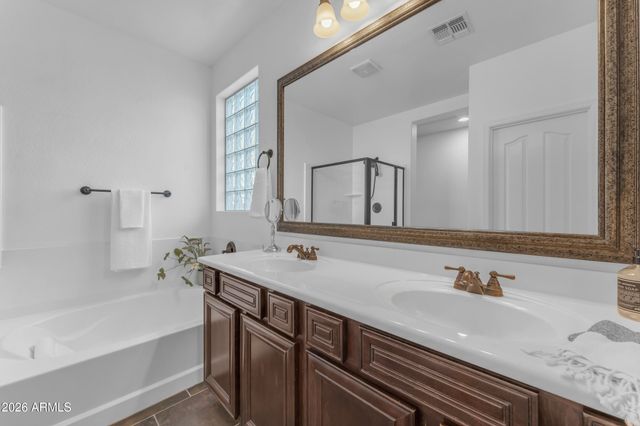 3994 E GRAND CANYON Place, Chandler, AZ 85249