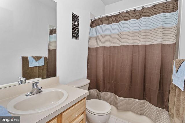 167 BURHOLME DR, Hamilton, NJ 08691