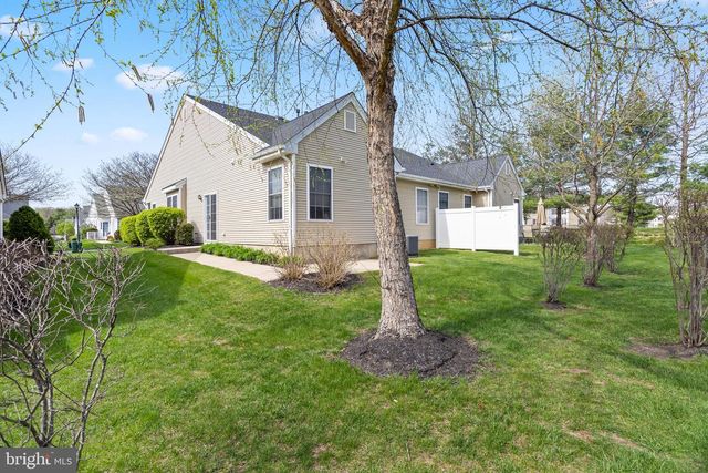 167 BURHOLME DR, Hamilton, NJ 08691