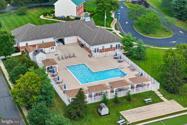 167 BURHOLME DR, Hamilton, NJ 08691