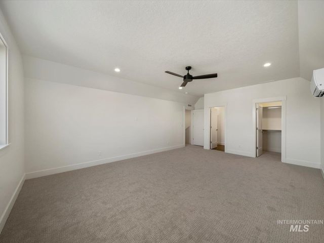 7162 E Osprey Estates Dr, Nampa, ID 83686