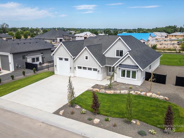 7162 E Osprey Estates Dr, Nampa, ID 83686