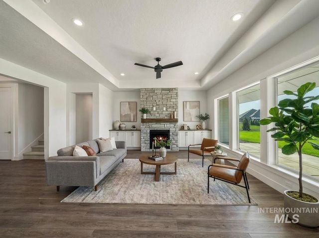 7162 E Osprey Estates Dr, Nampa, ID 83686