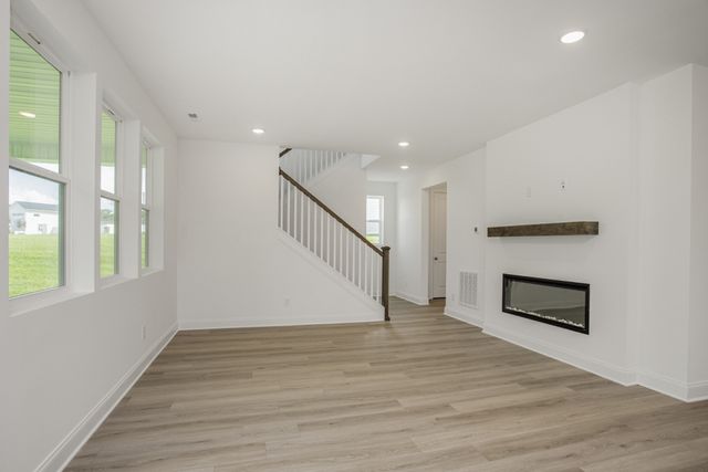 1554 Oak Springs Drive, Columbia, TN 38401