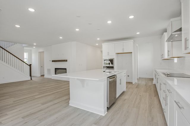 1554 Oak Springs Drive, Columbia, TN 38401