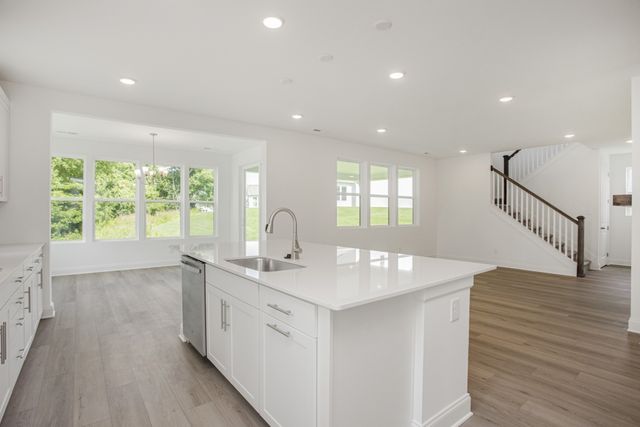 1554 Oak Springs Drive, Columbia, TN 38401