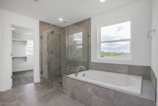 1554 Oak Springs Drive, Columbia, TN 38401