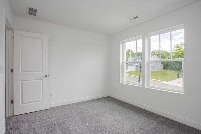 1554 Oak Springs Drive, Columbia, TN 38401
