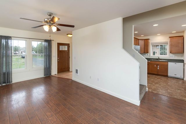 8014 SW Sandy Place, Terrebonne, OR 97760