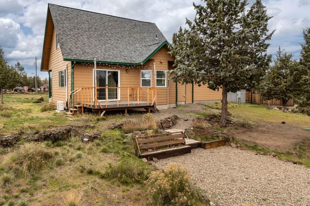 8014 SW Sandy Place, Terrebonne, OR 97760