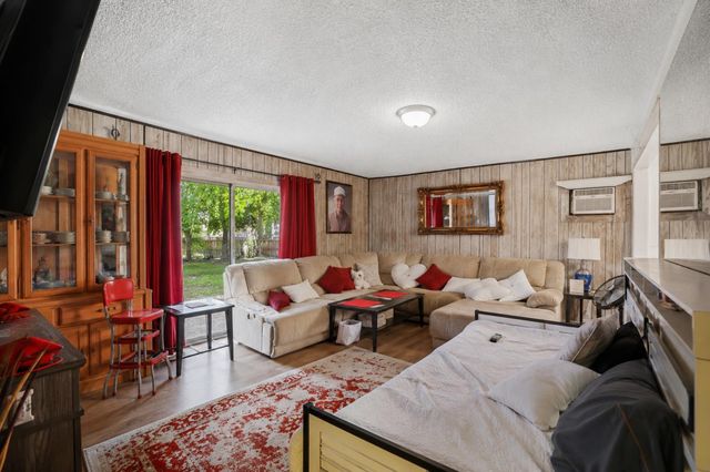 2316 Matson Dr, Sacramento, CA 95822