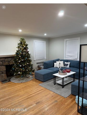 240 Oakhurst Road, Oakhurst, NJ 07755