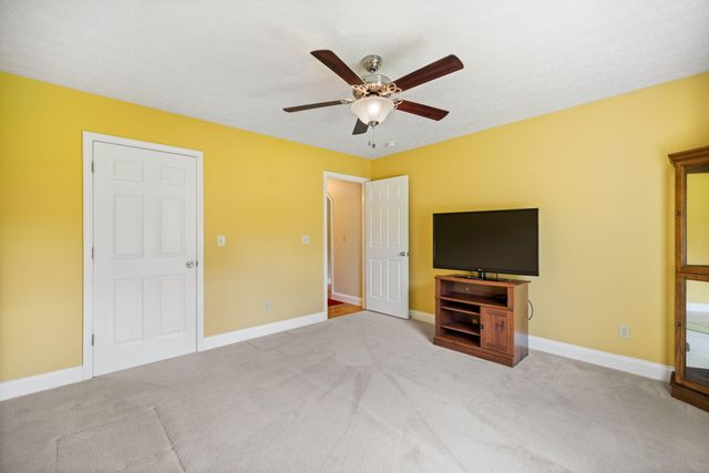 85 E Cherry Drive, Science Hill, KY 42553
