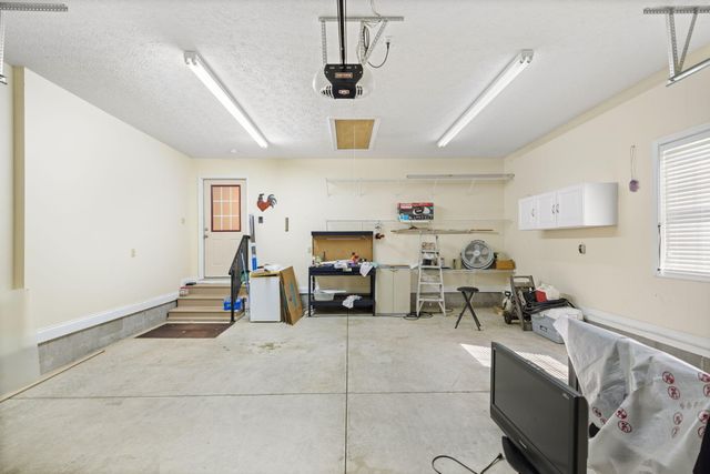 85 E Cherry Drive, Science Hill, KY 42553