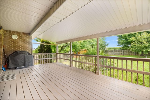 85 E Cherry Drive, Science Hill, KY 42553