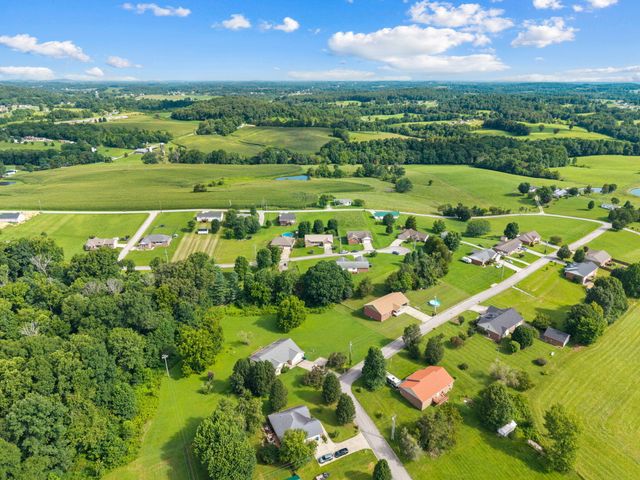 85 E Cherry Drive, Science Hill, KY 42553