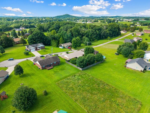85 E Cherry Drive, Science Hill, KY 42553