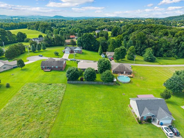 85 E Cherry Drive, Science Hill, KY 42553