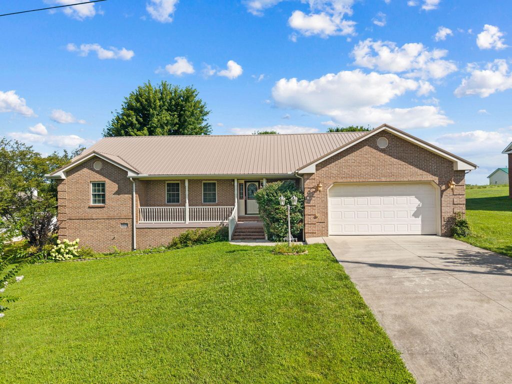 85 E Cherry Drive, Science Hill, KY 42553