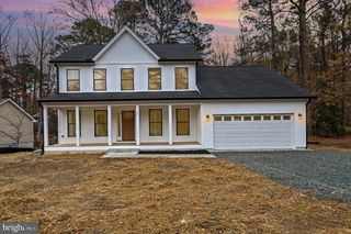 78 CYPRESS DR, Montross, VA 22520