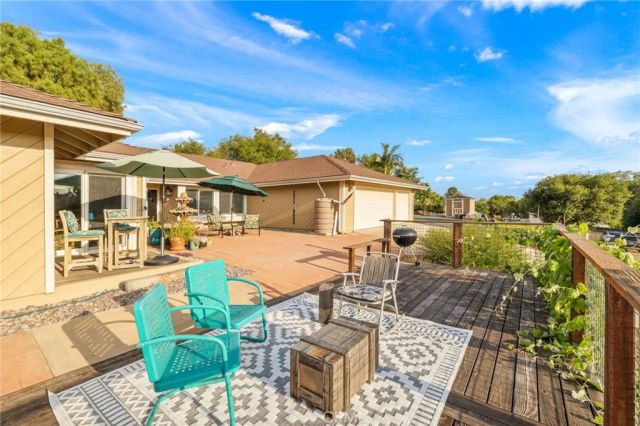 1106 Big Oak Ranch Road, Fallbrook, CA 92028