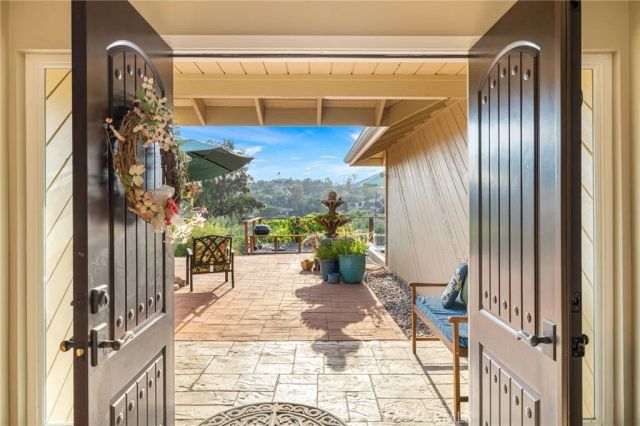 1106 Big Oak Ranch Road, Fallbrook, CA 92028