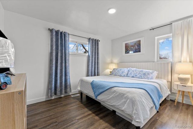 31418 Reid Drive, Warren, MI 48092