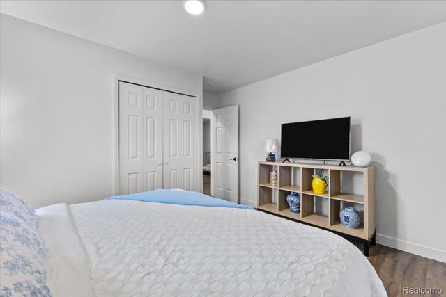 31418 Reid Drive, Warren, MI 48092