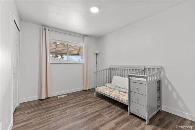 31418 Reid Drive, Warren, MI 48092