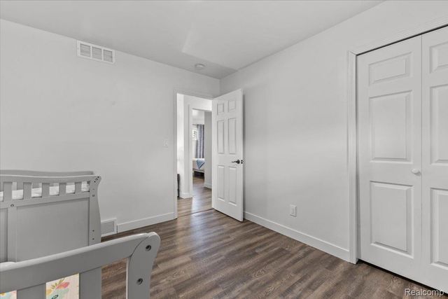 31418 Reid Drive, Warren, MI 48092