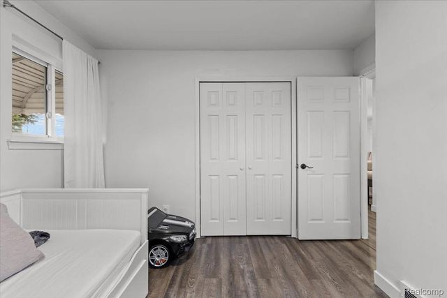 31418 Reid Drive, Warren, MI 48092