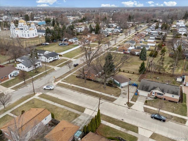 31418 Reid Drive, Warren, MI 48092