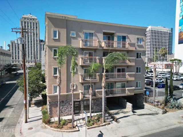 3855 Ingraham Street 204, Los Angeles, CA 90005