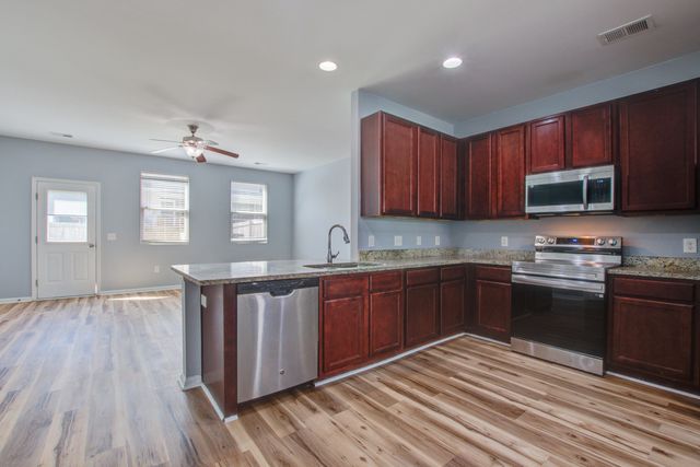 362 Flyway Road, Goose Creek, SC 29445