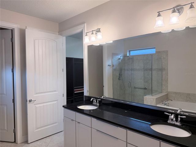 10041 SW 77TH LOOP, Ocala, FL 34481