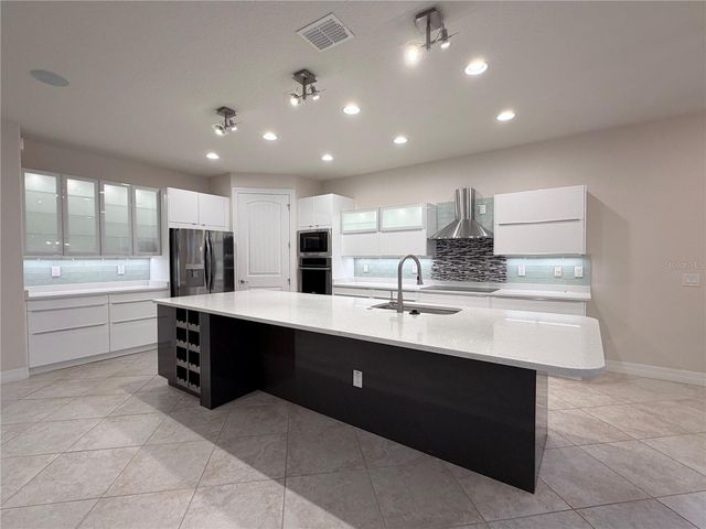 10041 SW 77TH LOOP, Ocala, FL 34481