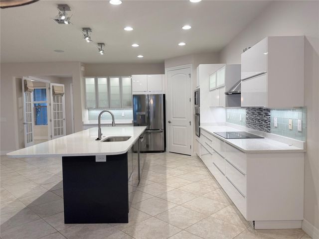 10041 SW 77TH LOOP, Ocala, FL 34481