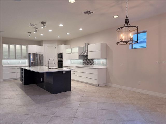 10041 SW 77TH LOOP, Ocala, FL 34481