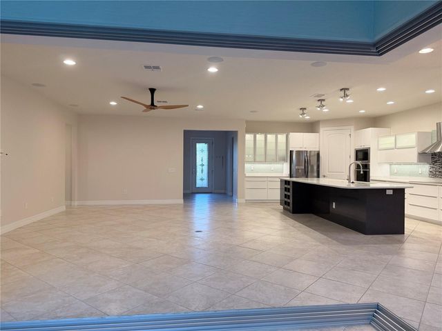 10041 SW 77TH LOOP, Ocala, FL 34481