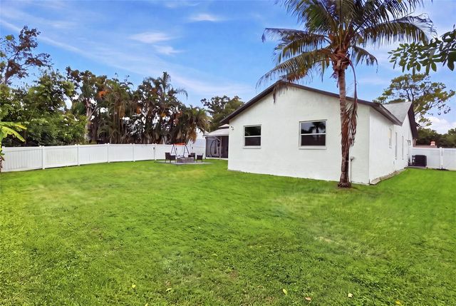 9693 58TH STREET N, Pinellas Park, FL 33782