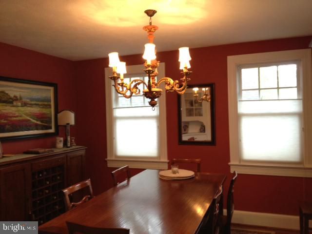 232 N NELSON ST N, Arlington, VA 22201