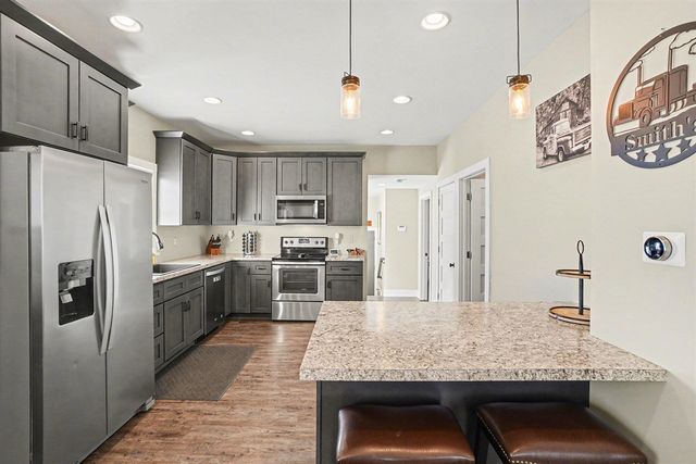 4942 146th, Holland, MI 49423