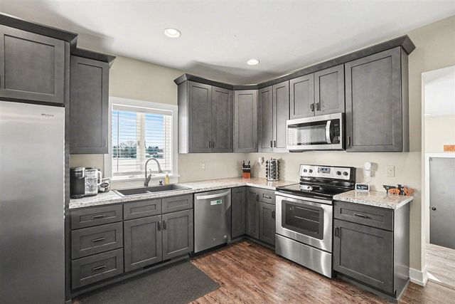 4942 146th, Holland, MI 49423