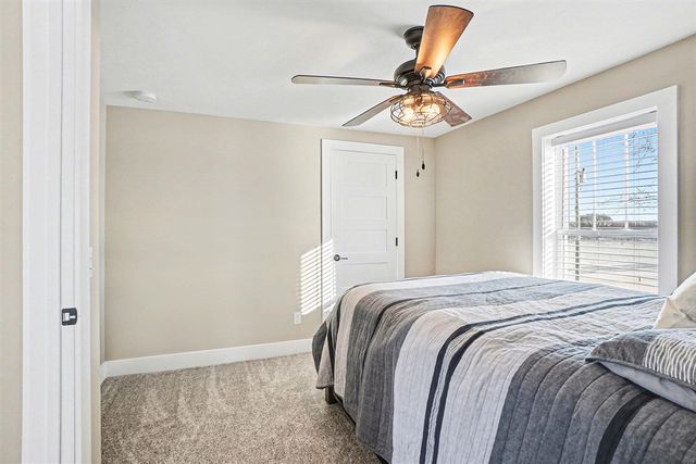 4942 146th, Holland, MI 49423