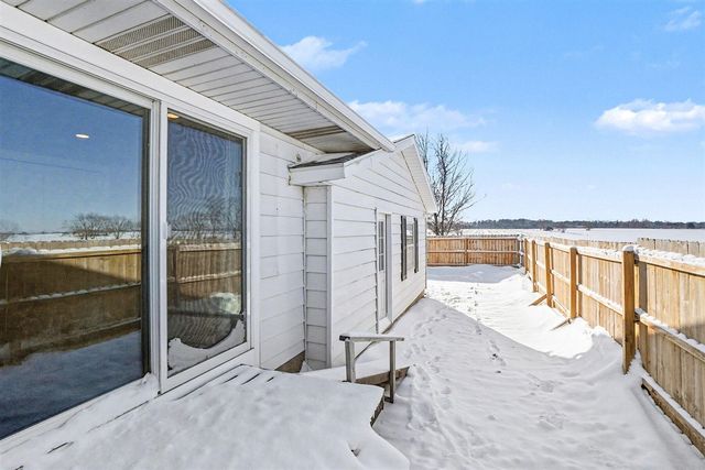 4942 146th, Holland, MI 49423