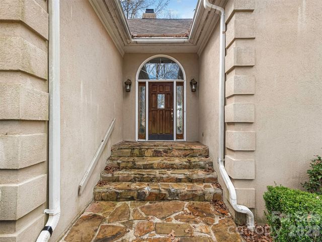 4148 Old Course Drive, Charlotte, NC 28277