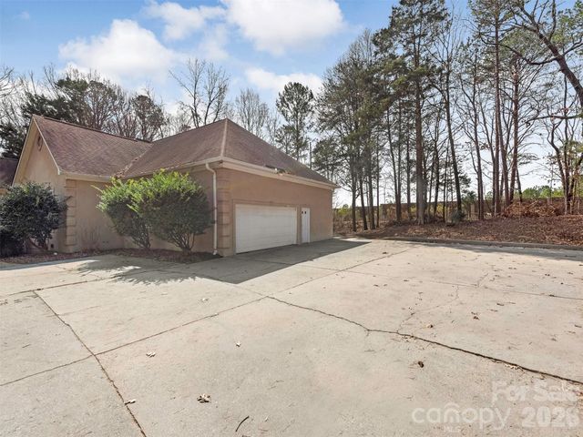 4148 Old Course Drive, Charlotte, NC 28277