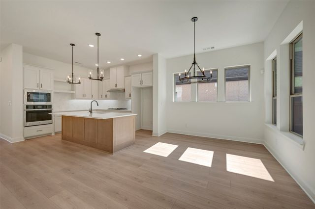 2021 Mack Avenue, Van Alstyne, TX 75495